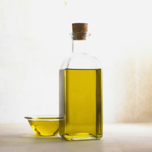 Oil Pulling: Is it a Miracle Cure or a Scam?